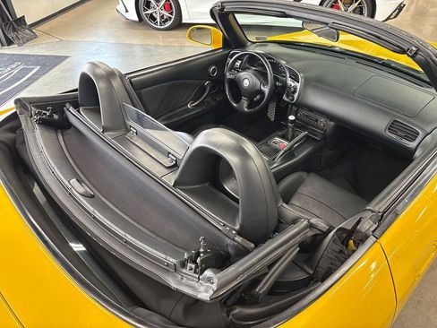 Used 2003 Honda S2000 image 46