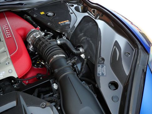 Used 2023 Ferrari 812 GTS RWD image 38
