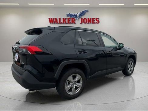 Used 2023 Toyota RAV4 XLE FWD image 3