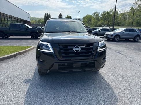 Used 2024 Nissan Armada SL w/ Midnight Edition Package AWD/4WD image 10