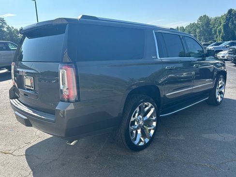 Used 2019 GMC Yukon XL SLT w/ Premium Edition RWD image 6