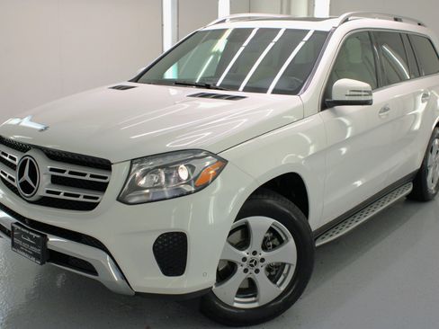 Used 2018 Mercedes-Benz GLS 450 4MATIC image 2