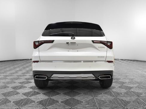 Used 2025 Acura MDX w/ Technology Package image 4
