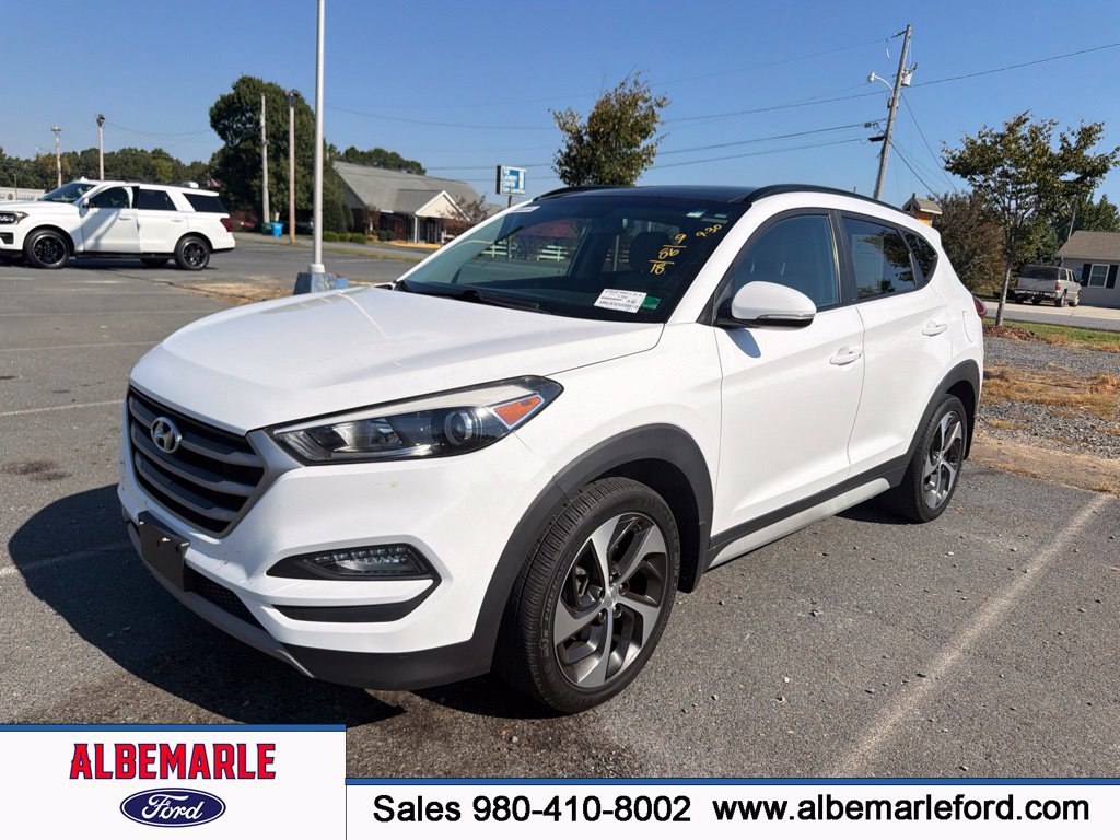 Used 2018 Hyundai Tucson Value AWD/4WD image 1