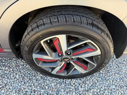 Used 2019 Hyundai Kona Ultimate AWD/4WD image 36