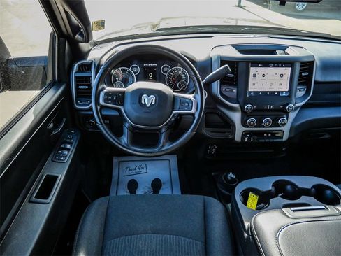 Used 2024 RAM 2500 Tradesman w/ Chrome Appearance Group image 25