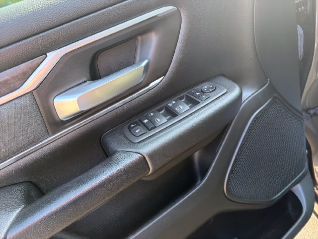 Used 2022 RAM 1500 Big Horn AWD/4WD image 13