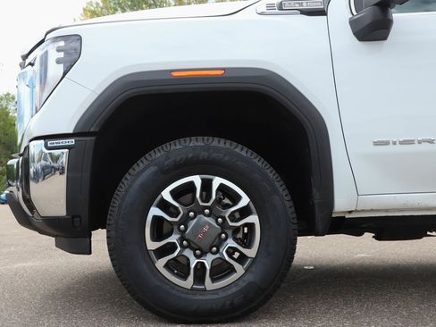 Used 2024 GMC Sierra 3500 SLE w/ SLE Convenience Package AWD/4WD image 28