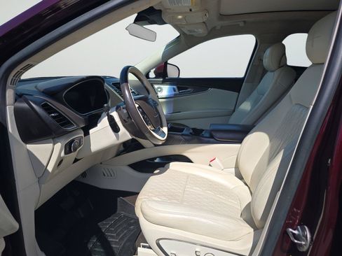 Used 2019 Lincoln Nautilus Black Label AWD/4WD image 22
