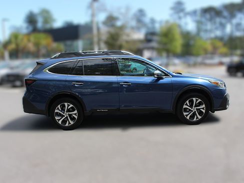 Used 2020 Subaru Outback Touring w/ Popular Package #2 AWD/4WD image 10