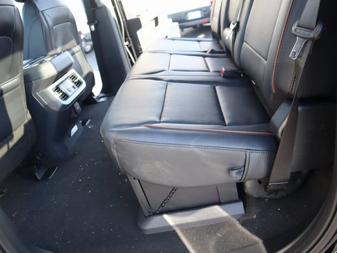 New 2026 Ford F250 Lariat w/ Black Appearance Package AWD/4WD image 13
