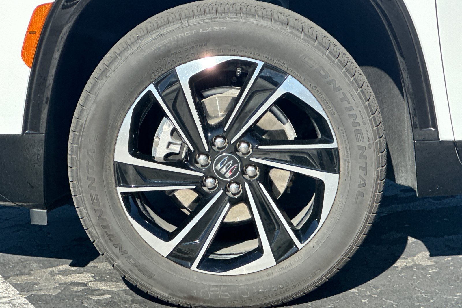 Used 2026 Buick Enclave Sport Touring FWD image 45