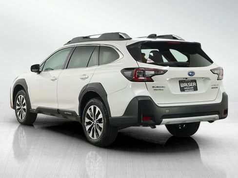 Used 2024 Subaru Outback Touring XT AWD/4WD image 3