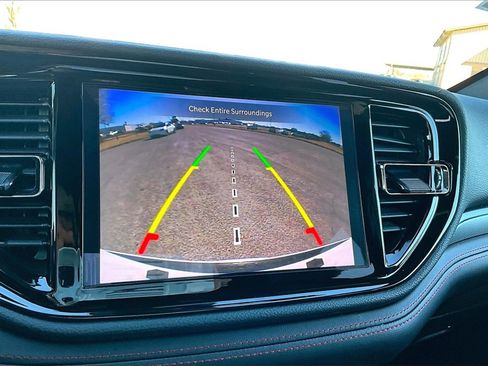 Used 2024 Dodge Durango GT image 19