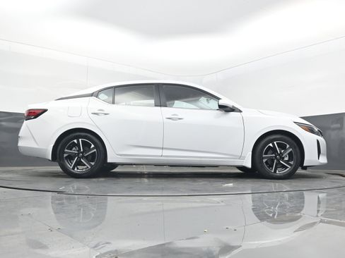 New 2025 Nissan Sentra SV w/ All-Weather Package image 29