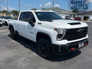 Used 2025 Chevrolet Silverado 2500 LTZ w/ Trail Boss Package AWD/4WD video 1