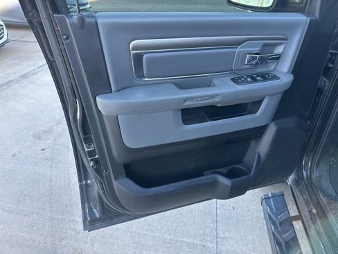 Used 2019 RAM 1500 Big Horn image 6