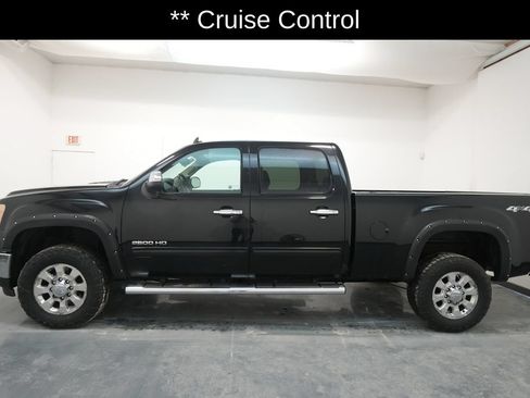 Used 2013 GMC Sierra 2500 SLT AWD/4WD image 4