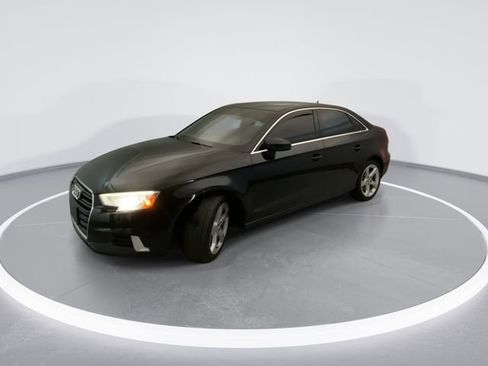 Used 2019 Audi A3 2.0T Premium image 8