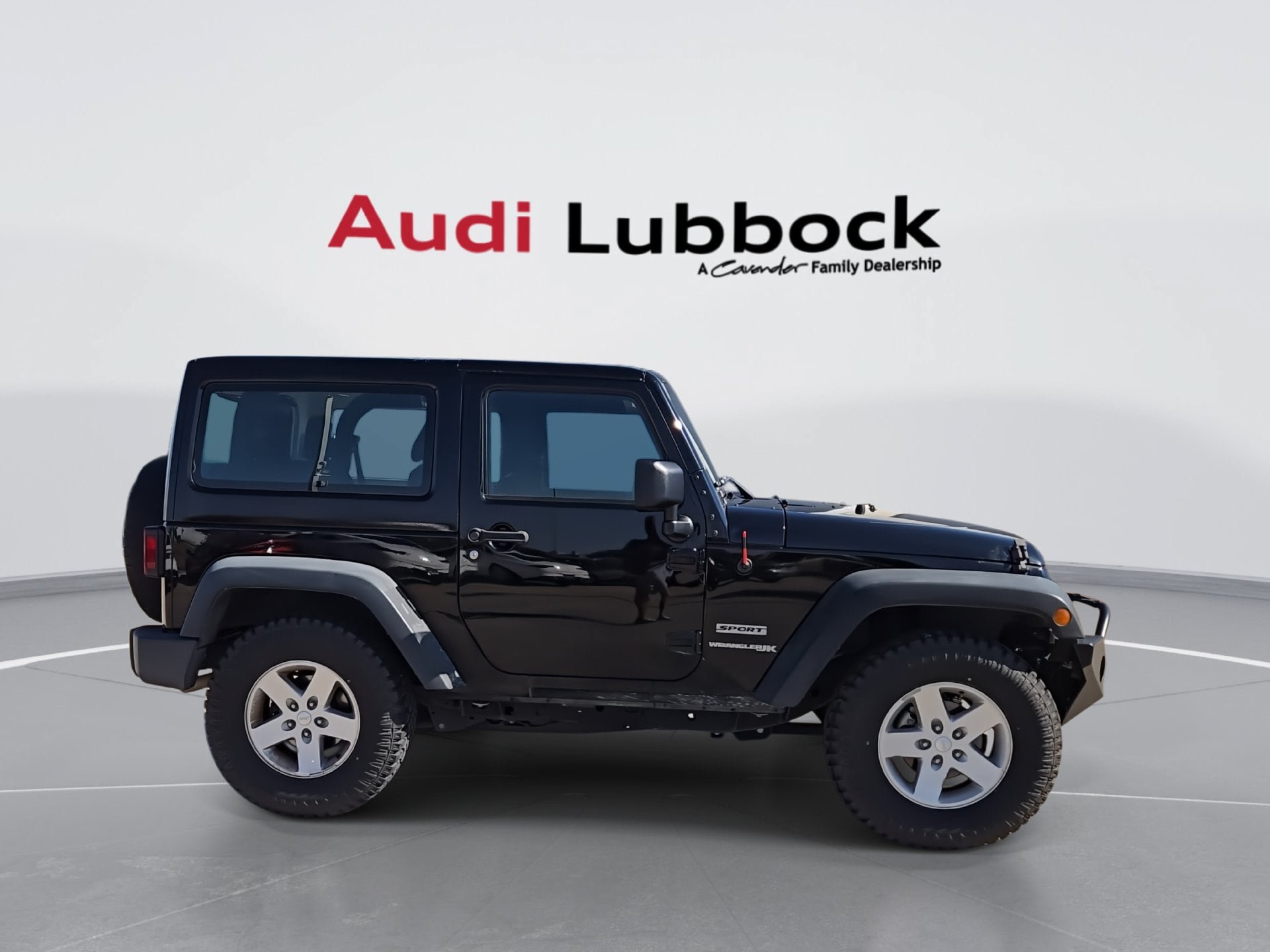 Used 2018 Jeep Wrangler Sport AWD/4WD image 9