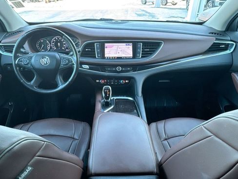 Used 2020 Buick Enclave Avenir w/ Avenir Technology Package image 21