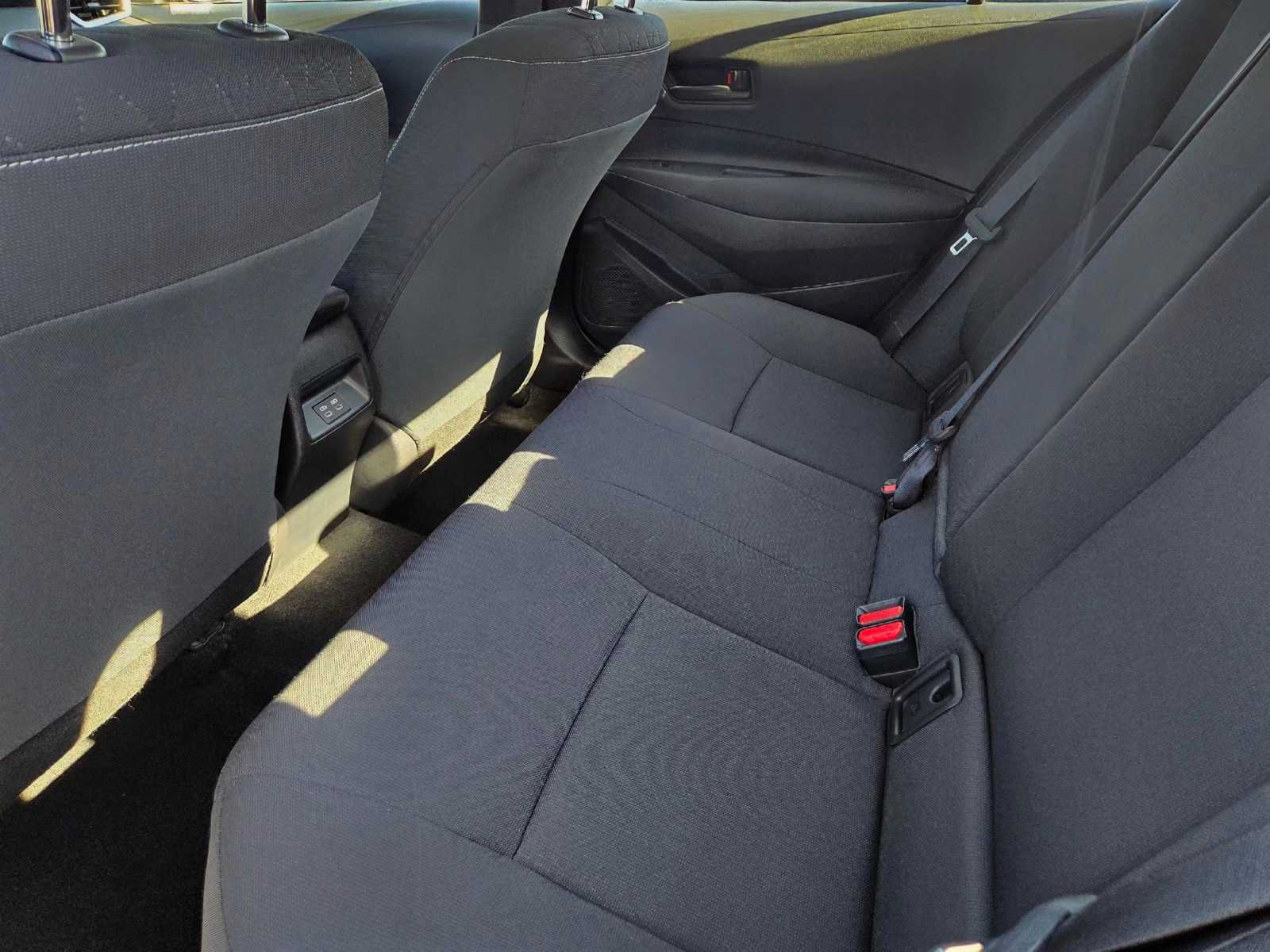 Used 2023 Toyota Corolla LE w/ Carpet Mat Package (TMS) FWD image 16