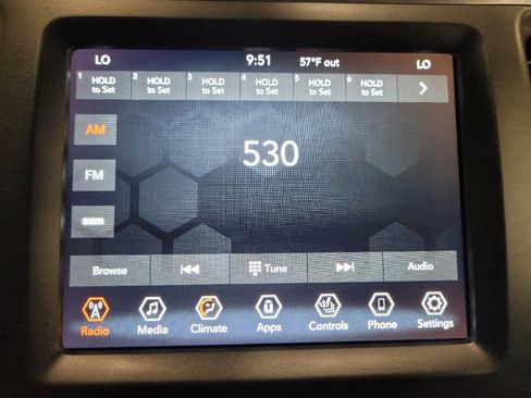 Used 2022 Jeep Cherokee Trailhawk w/ Premium Leather Package AWD/4WD image 25