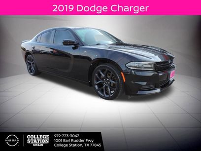 Used 2019 Dodge Charger SXT w/ Plus Group