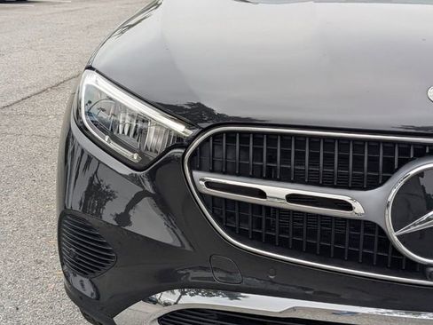 New 2026 Mercedes-Benz GLC 300 image 10