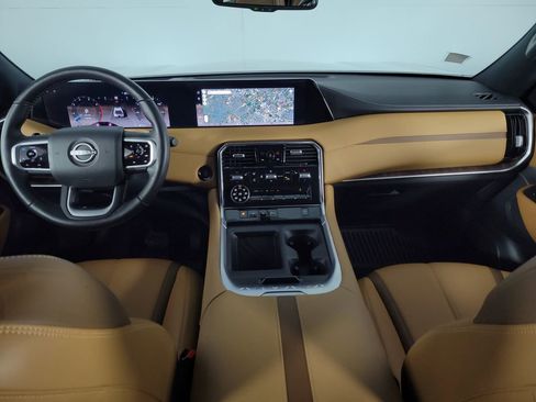 Used 2025 Nissan Armada SL w/ Captain's Chari Seat Package image 21