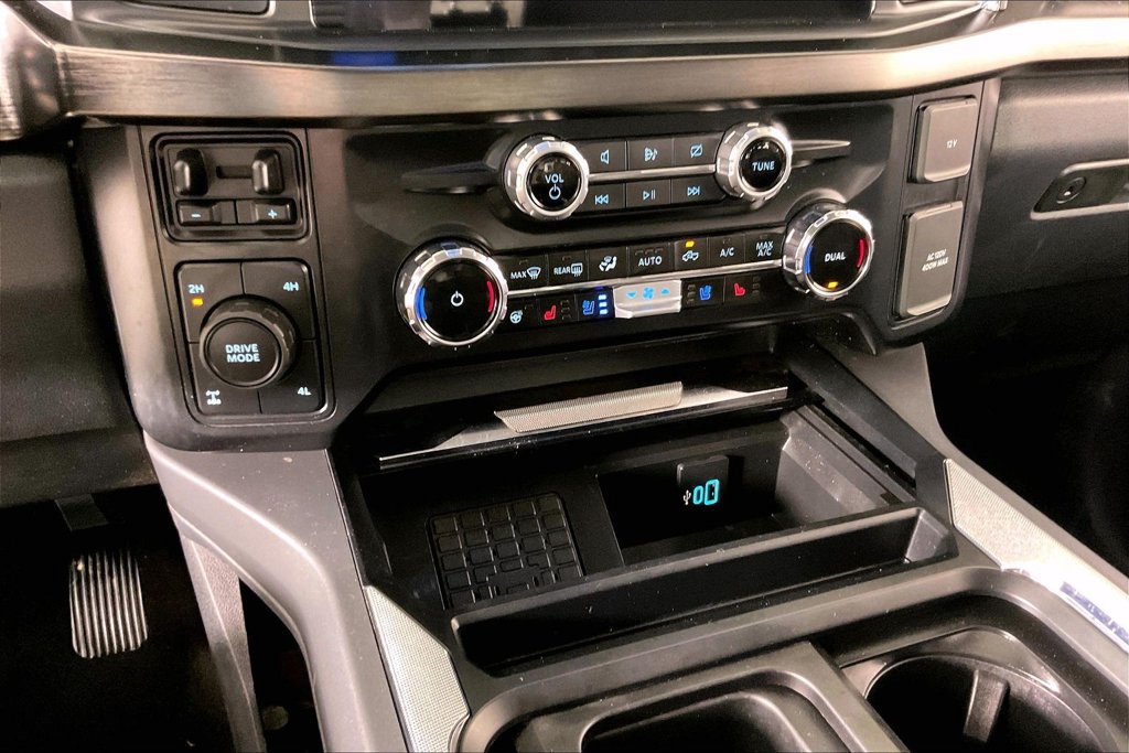 Used 2024 Ford F250 Lariat w/ FX4 Off-Road Package AWD/4WD image 13