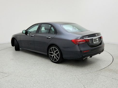 Used 2022 Mercedes-Benz E 350 Sedan image 7