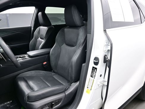 Used 2023 Lexus RX 350 AWD w/ Cold Area Package image 12
