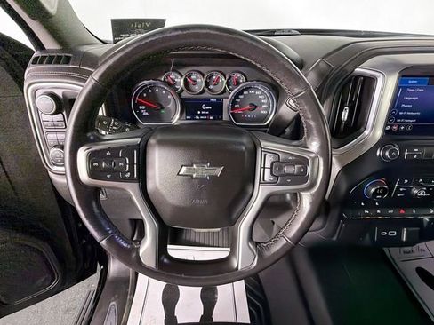 Used 2021 Chevrolet Silverado 1500 RST AWD/4WD image 11