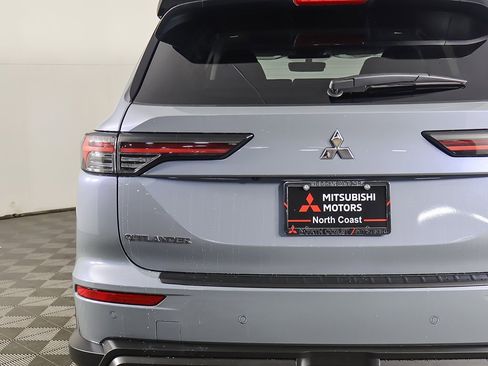 New 2026 Mitsubishi Outlander Trail Edition image 17