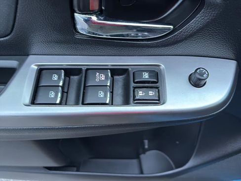 Used 2017 Subaru Crosstrek 2.0i Limited AWD/4WD image 14