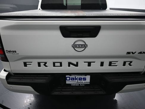 Used 2023 Nissan Frontier SV w/ SV Convenience Package AWD/4WD image 34