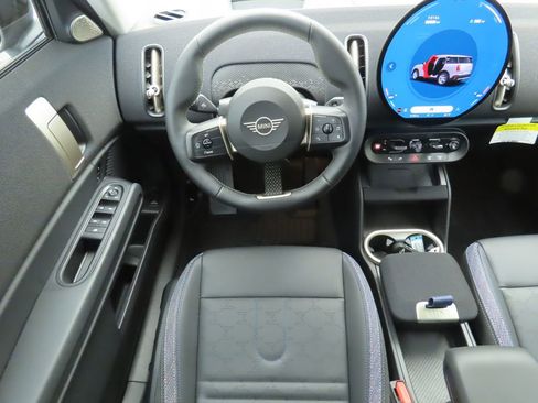 Certified 2025 MINI Cooper Countryman S image 14