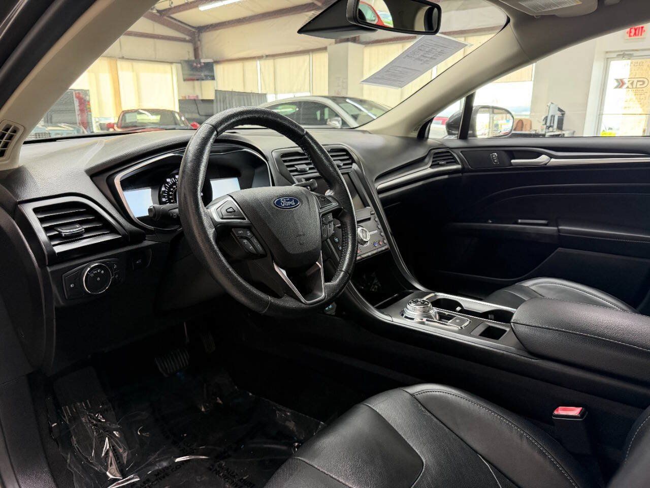 Used 2019 Ford Fusion Titanium AWD/4WD image 18