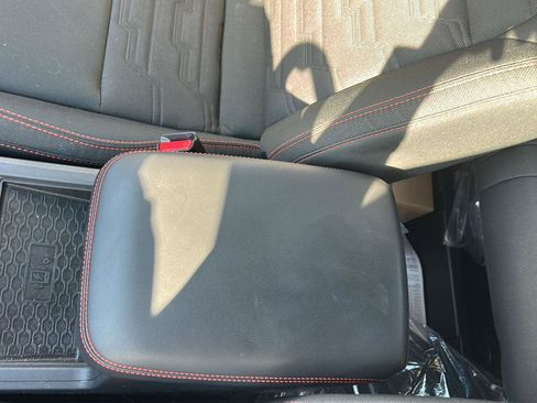 New 2026 Nissan Frontier PRO-4X w/ Pro-4x Convenience Package image 22