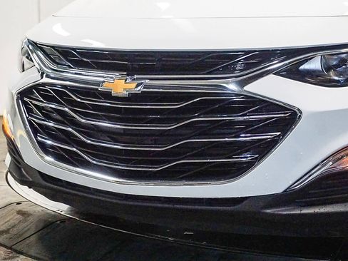 Used 2022 Chevrolet Malibu LS w/ Driver Confidence Package II image 8