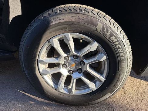Used 2026 Chevrolet Tahoe LS w/ LPO, Hit The Road Package image 15