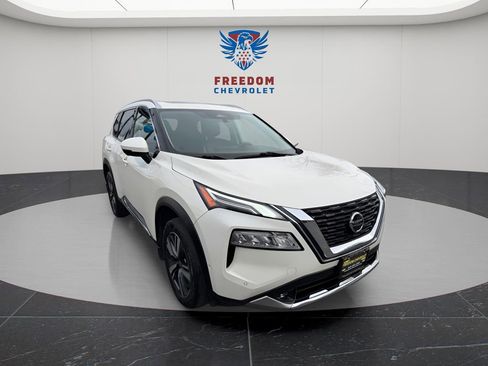 Used 2021 Nissan Rogue Platinum AWD/4WD image 7