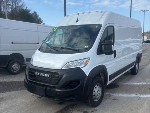 Used 2023 RAM ProMaster 2500 image 3