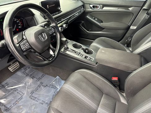 Used 2023 Honda Civic Sport image 9