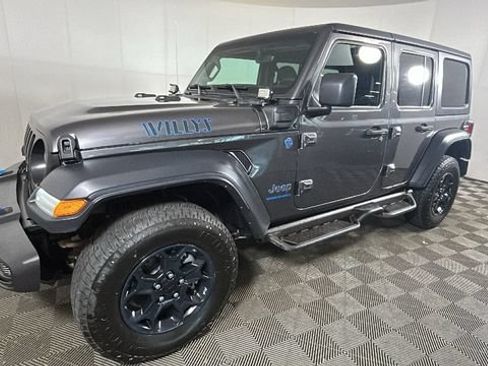 Used 2023 Jeep Wrangler Unlimited w/ Cold Weather Group AWD/4WD image 6