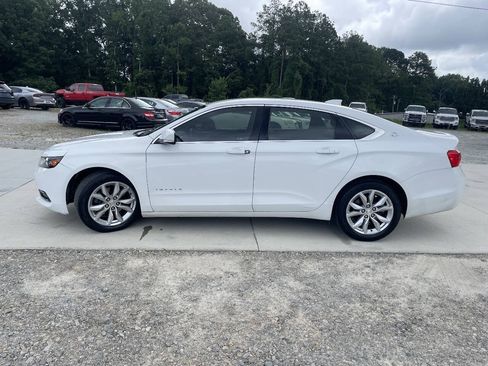 Used 2016 Chevrolet Impala LT w/ Convenience Package FWD image 4