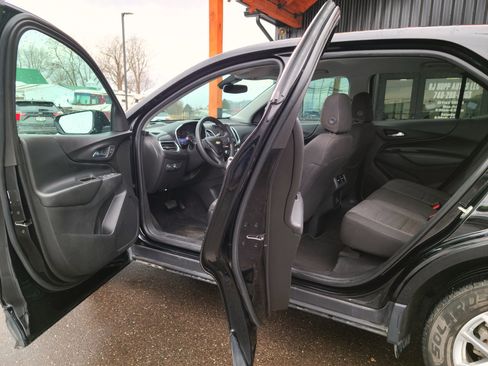 Used 2022 Chevrolet Equinox LT image 7