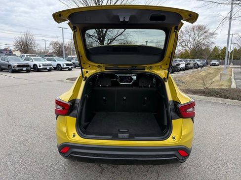 Used 2024 Chevrolet Trax RS w/ Driver Confidence Package image 5