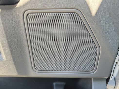 Used 2018 Ford F150 XL w/ Equipment Group 101A Mid RWD image 24